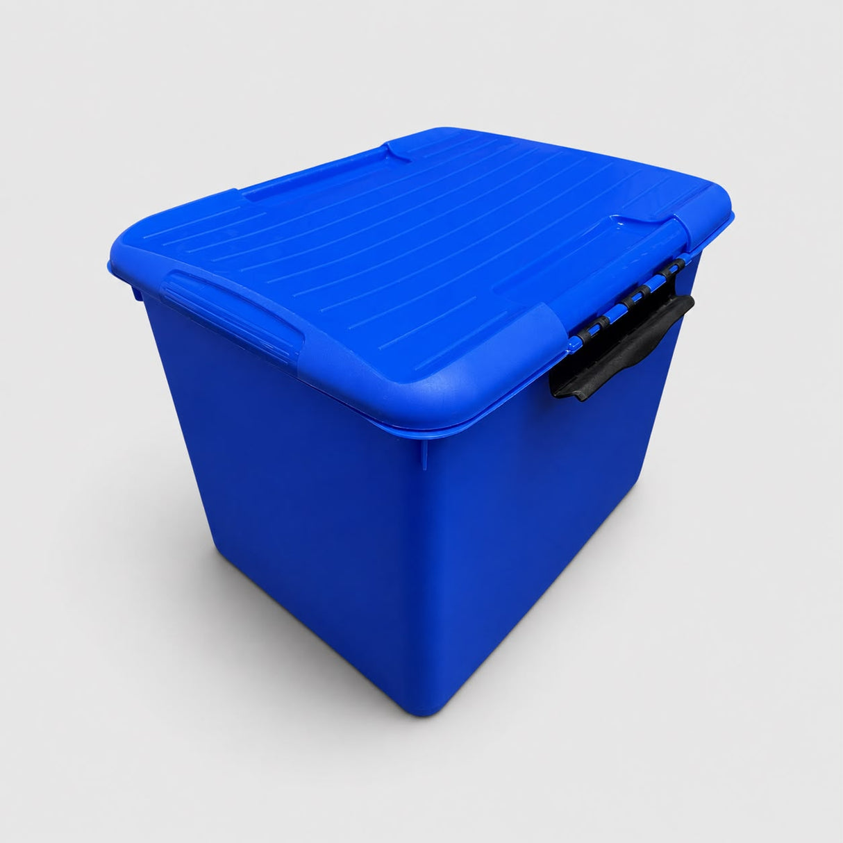 Used Curver 52L Storage Boxes with Clip-Lock Lids | Pack of 5 | Free Delivery