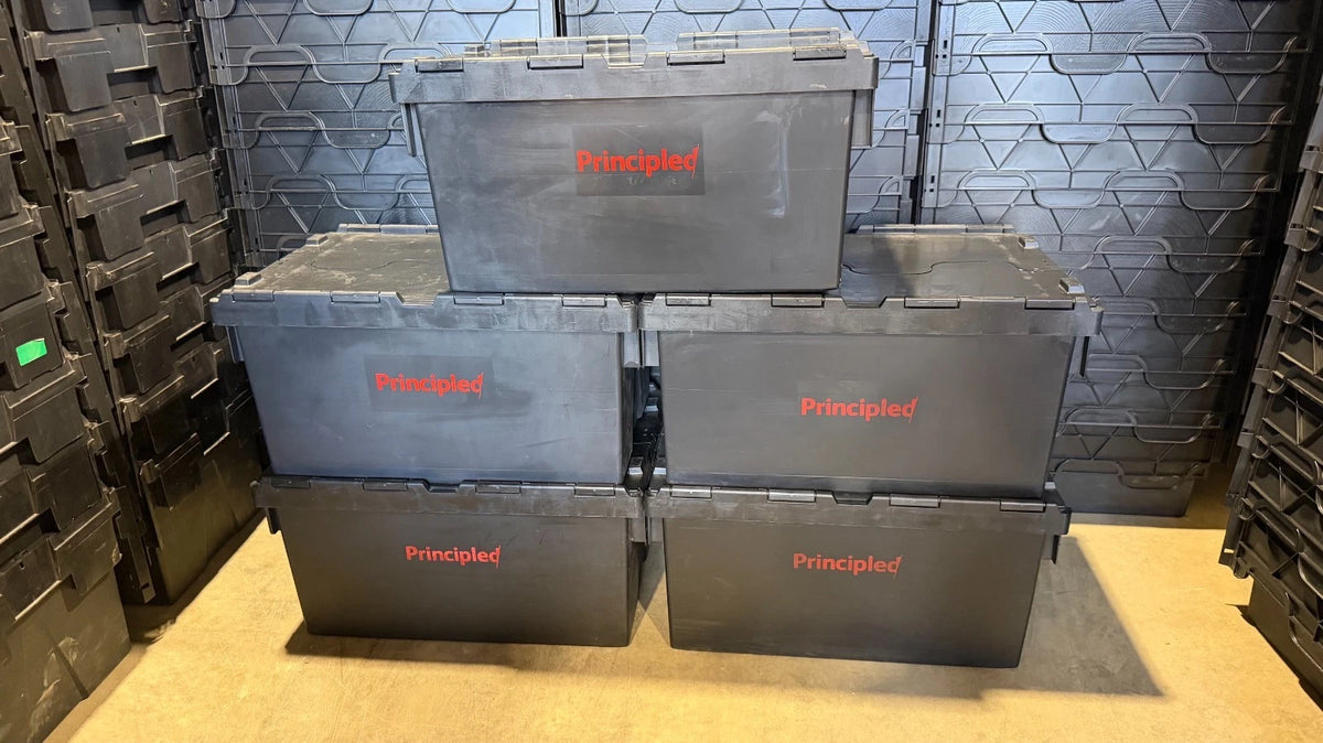Black 62L Heavy Duty Plastic Storage Boxes With Lids Stackable Pack of 5